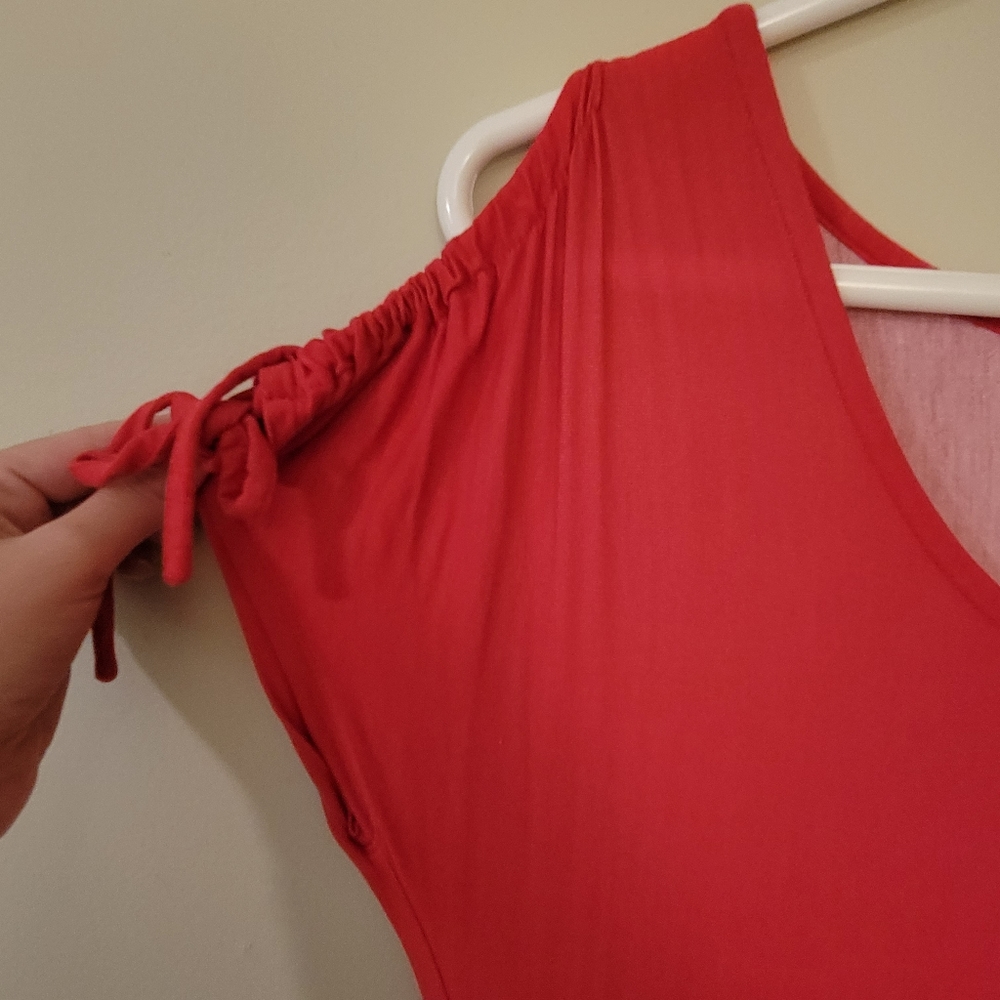 Dress - Picture 4 of 4